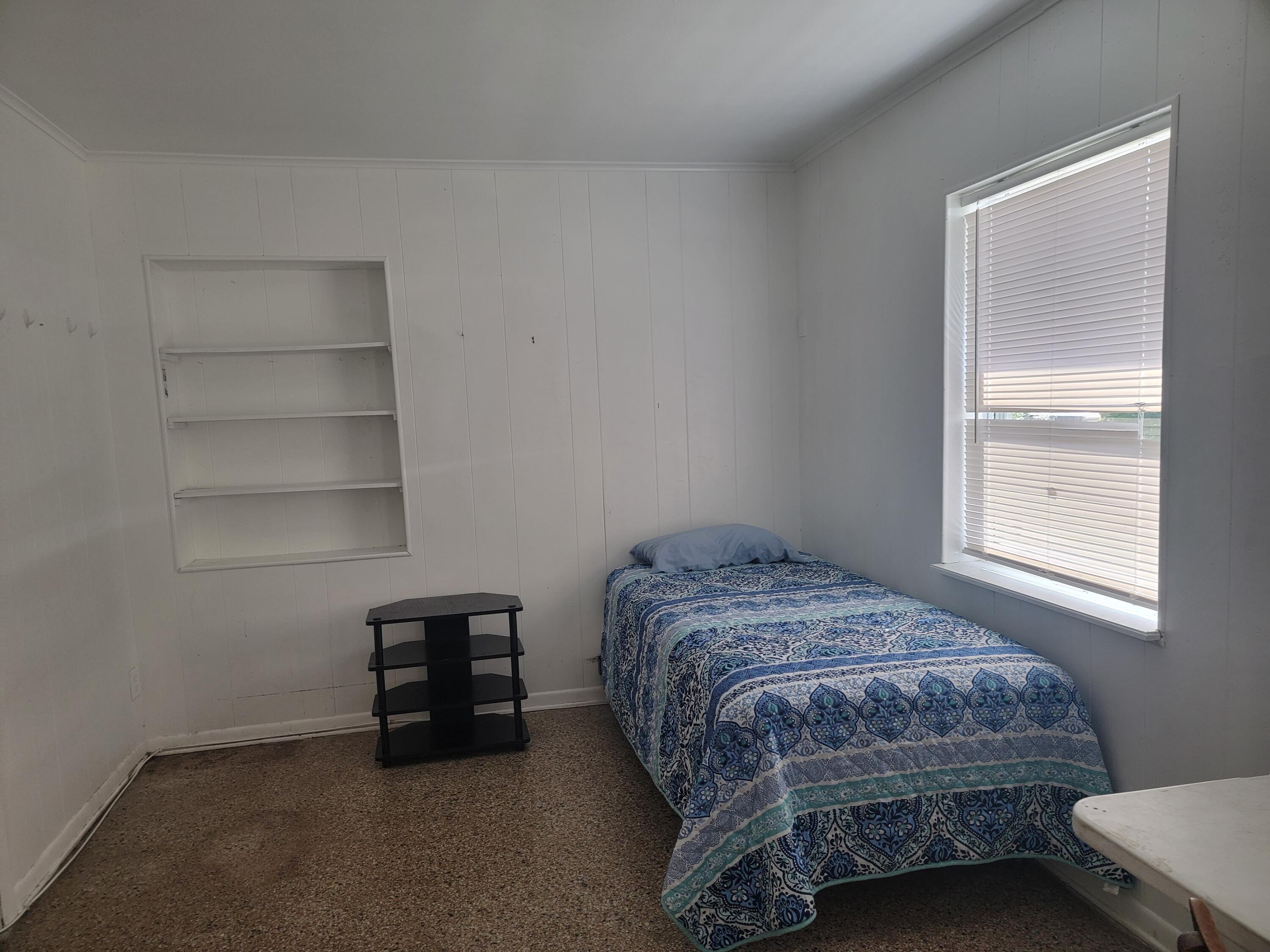 3403 Sloan Road Fort Pierce, FL 34947 - Photo 13 of 30 20220822_153205