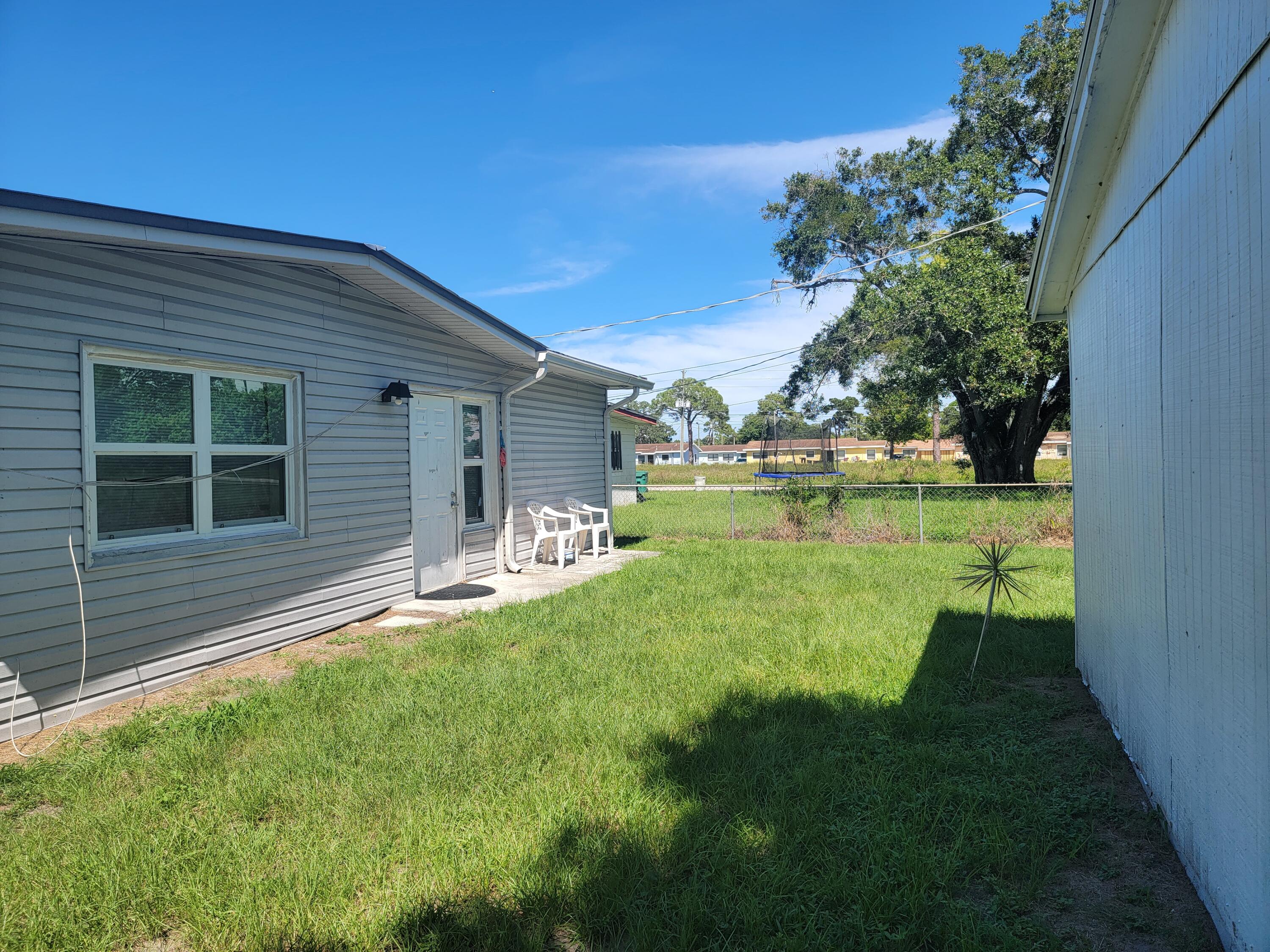3403 Sloan Road Fort Pierce, FL 34947 - Photo 27 of 30 20220822_153919