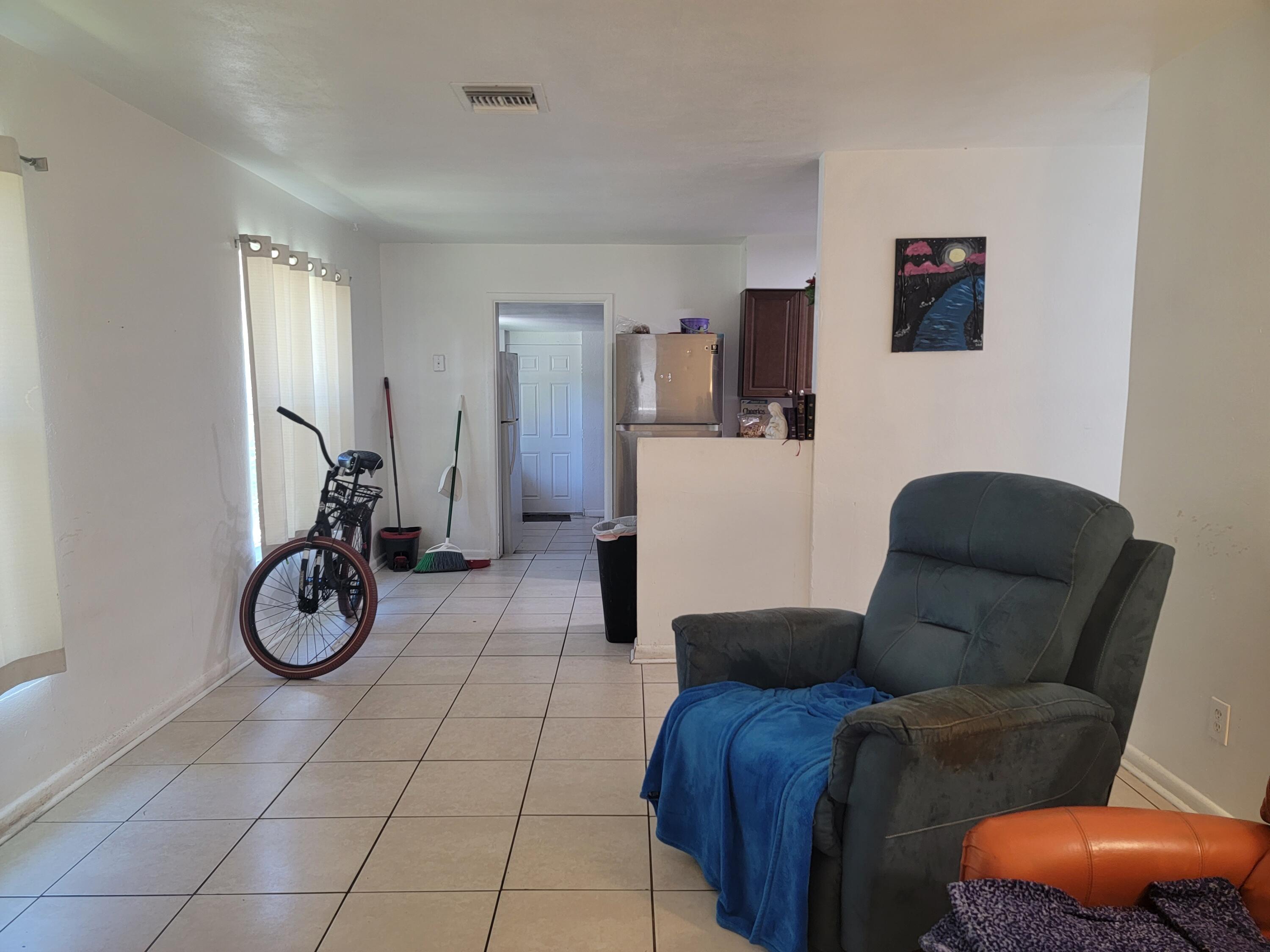 3403 Sloan Road Fort Pierce, FL 34947 - Photo 6 of 30 20220822_153534