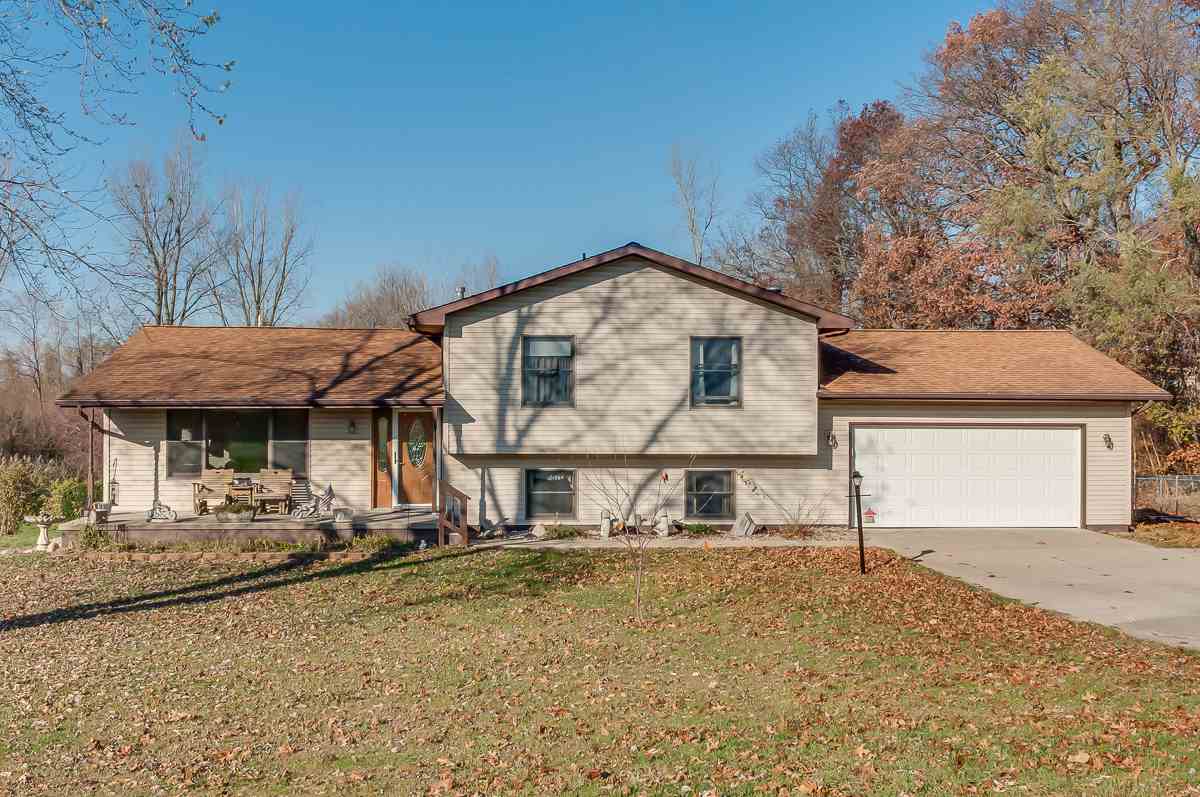24695 Layton Road South Bend, IN 46614 - Photo 1 of 27