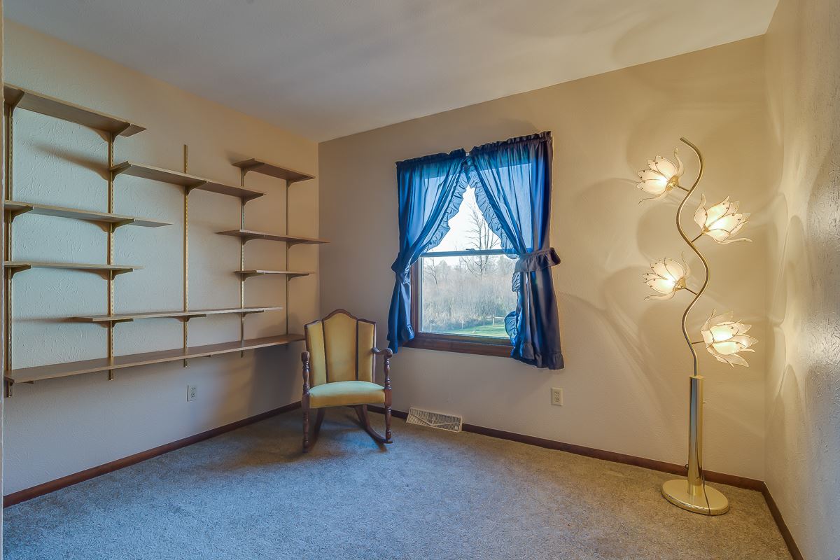 24695 Layton Road South Bend, IN 46614 - Photo 13 of 27