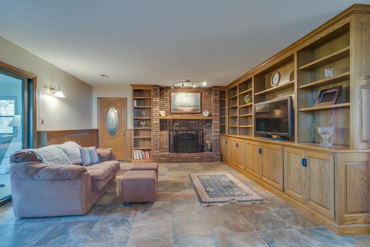24695 Layton Road South Bend, IN 46614 - Photo 14 of 27