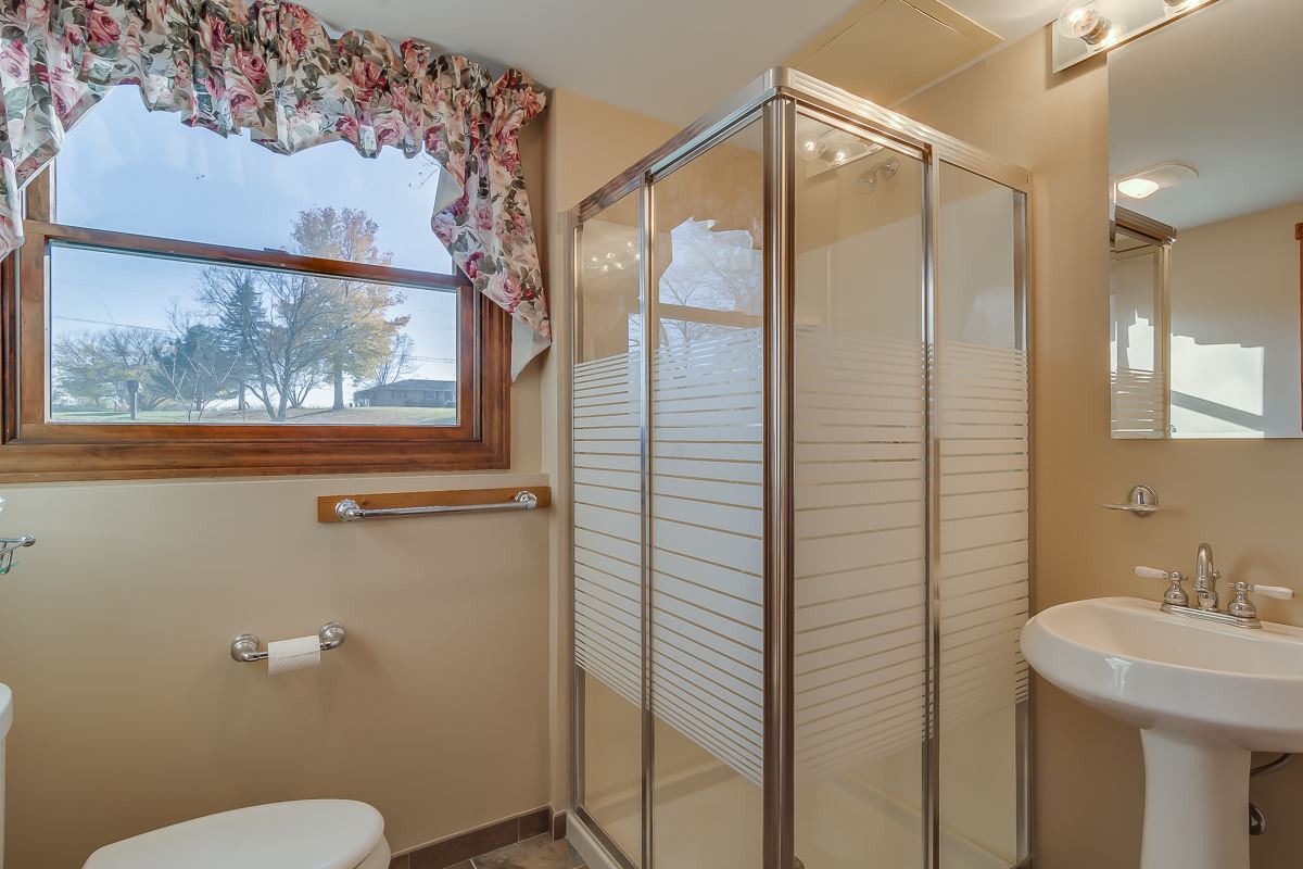 24695 Layton Road South Bend, IN 46614 - Photo 9 of 27