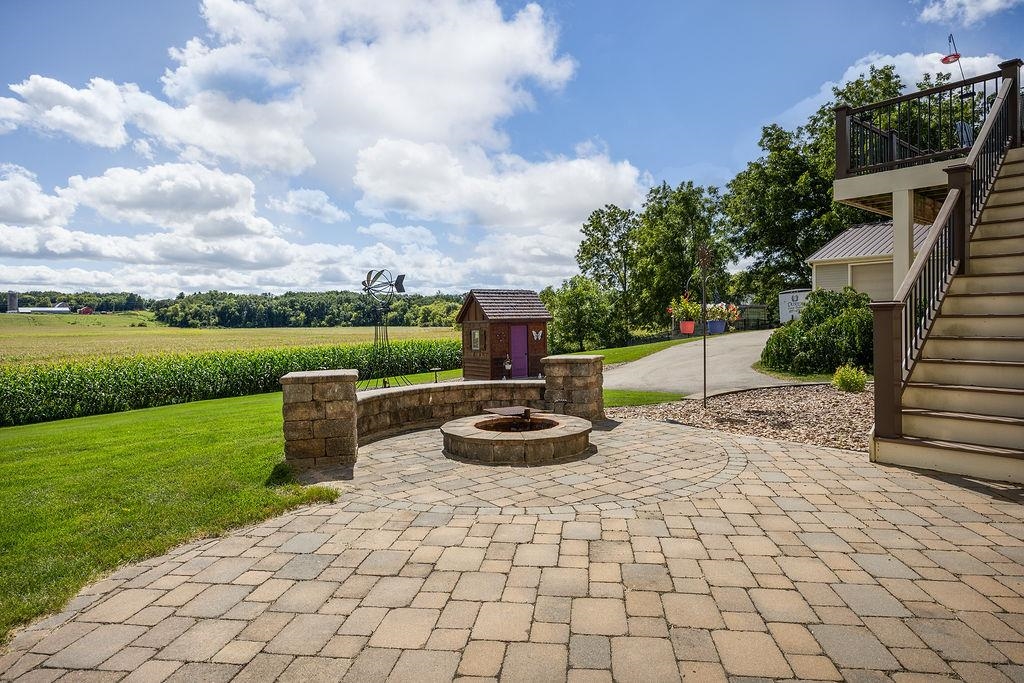 3027 Castleton Crossing Sun Prairie, WI 53590 - Photo 70 of 89