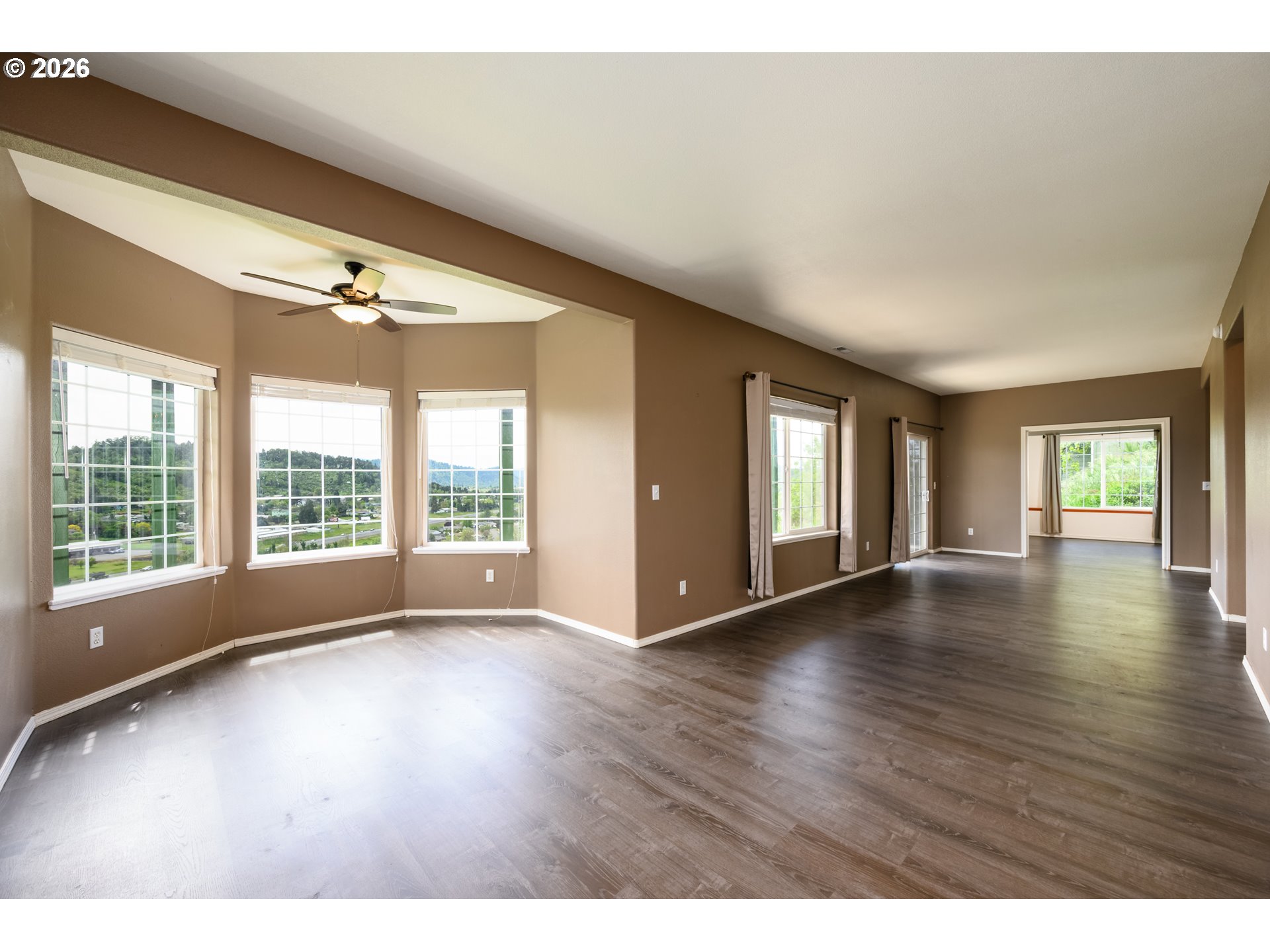 208 Jamie Loop Roseburg, OR 97471 - Photo 44 of 47