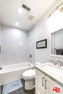 $1,095,000 | Undisclosed Address, Studio City, CA 91602