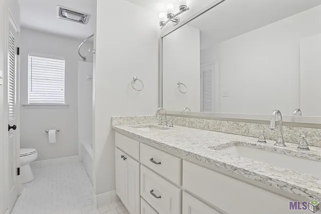 $359,900 | 10656 Rondo Avenue, Baton Rouge, LA 70815