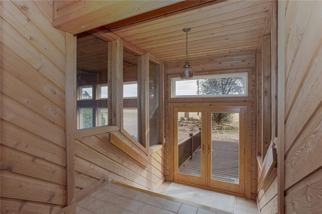 14310 Silverton Road Colorado Springs, CO 80921 - Photo 4 of 33