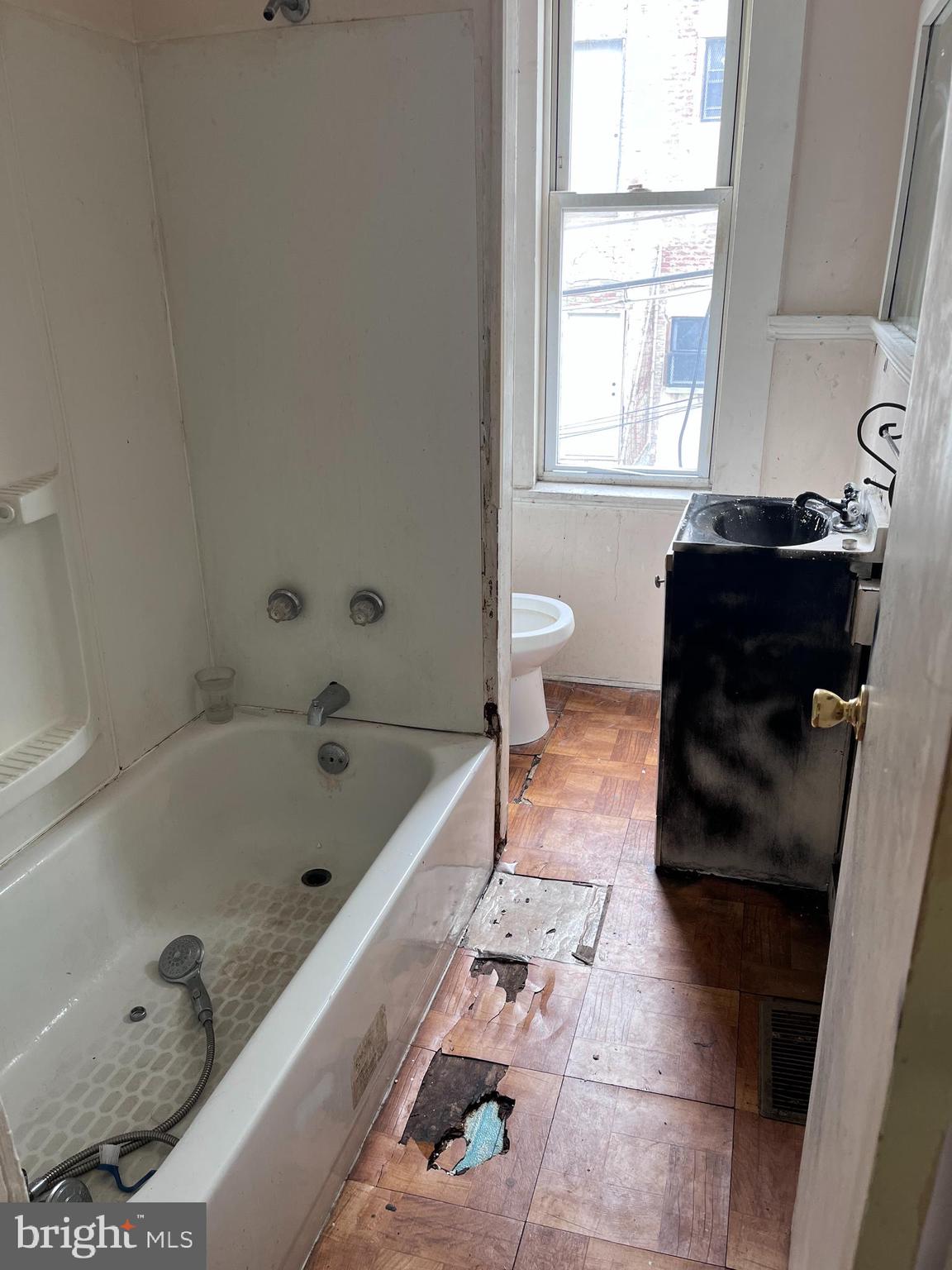 1826 Appleton Street Baltimore, MD 21217 - Photo 18 of 21