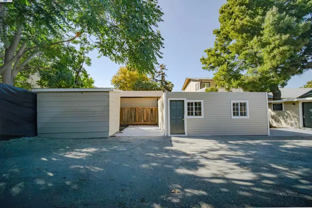 $1,199,888 | 789 South 12th Street, San Jose, CA 95112