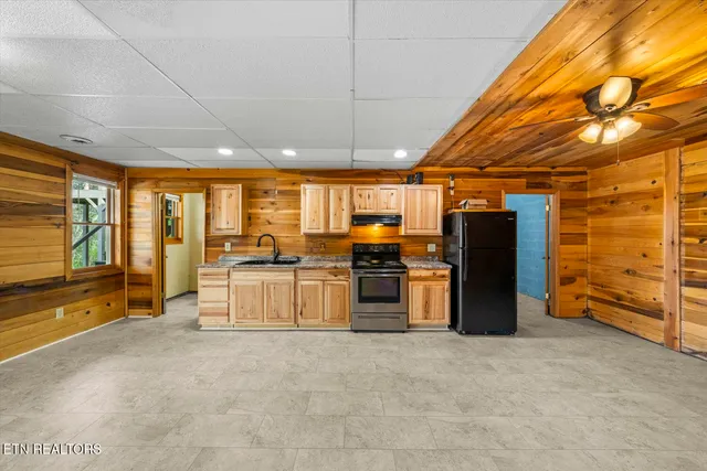 $500,000 | 1888 Wilderness Drive, Talbott, TN 37877