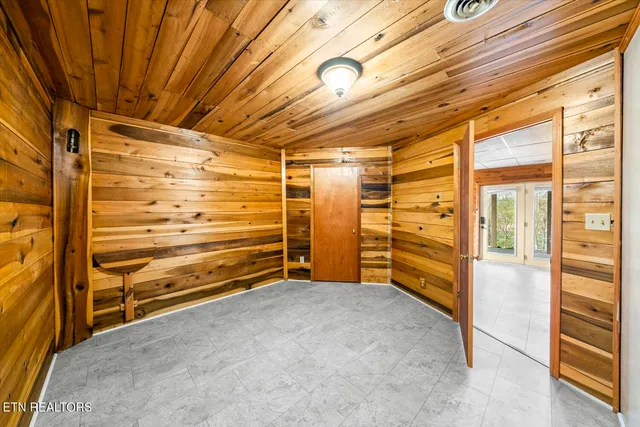 $500,000 | 1888 Wilderness Drive, Talbott, TN 37877