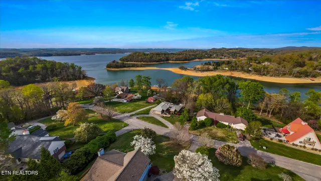 $500,000 | 1888 Wilderness Drive, Talbott, TN 37877