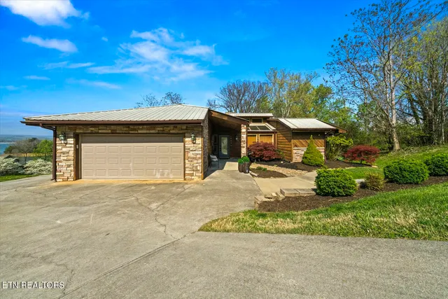 $500,000 | 1888 Wilderness Drive, Talbott, TN 37877