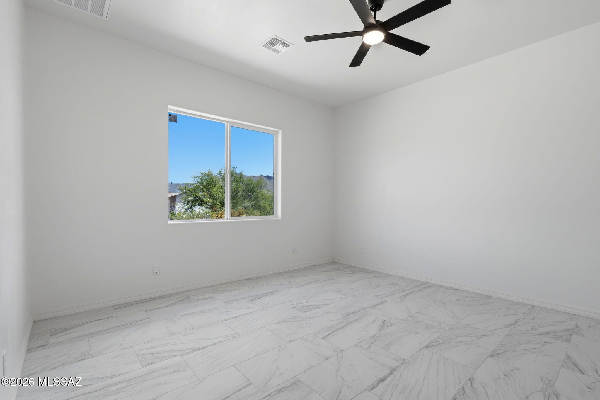 1785 Correo Court Rio Rico, AZ 85648 - Photo 15 of 27