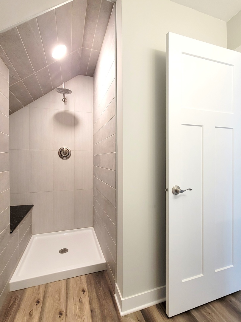 S333 Winfield Road Winfield, IL 60190 - Photo 13 of 37 a bathroom with a shower