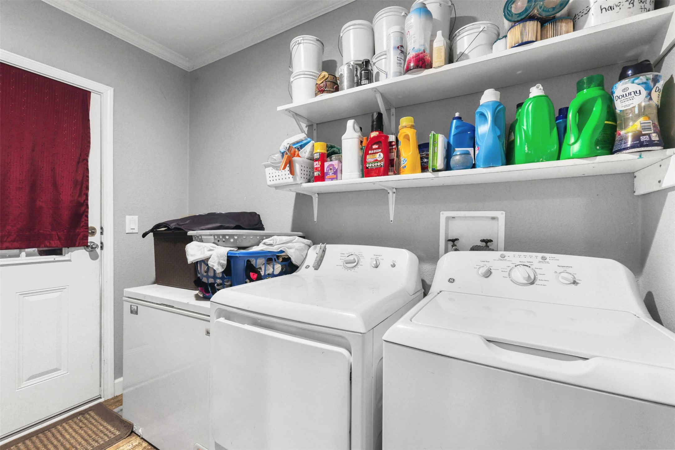 735 Boysenberry Road Somerville, TX 77879 - Photo 18 of 36 a utility room with dryer and washer