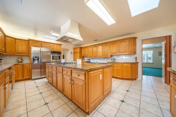 $820,000 | 16922 China Gulch Drive, Anderson, CA 96007