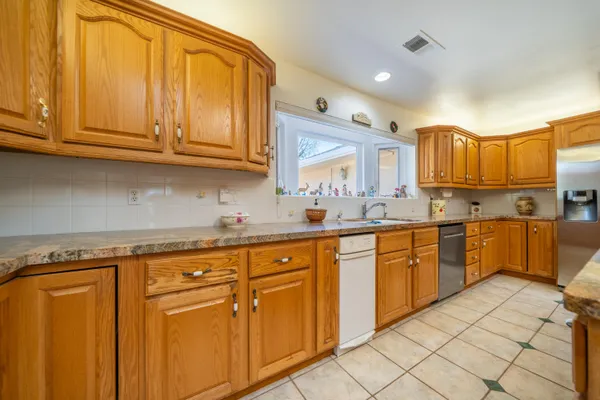 $820,000 | 16922 China Gulch Drive, Anderson, CA 96007