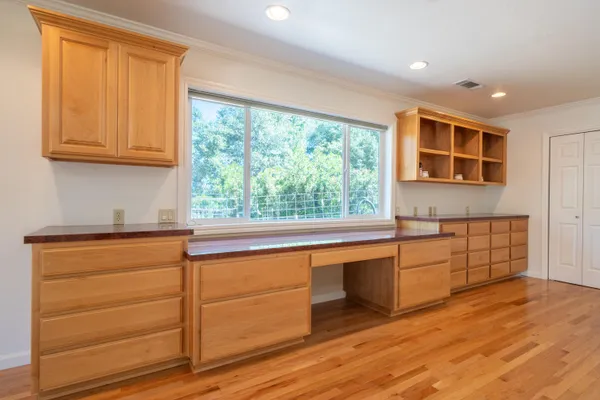 $820,000 | 16922 China Gulch Drive, Anderson, CA 96007