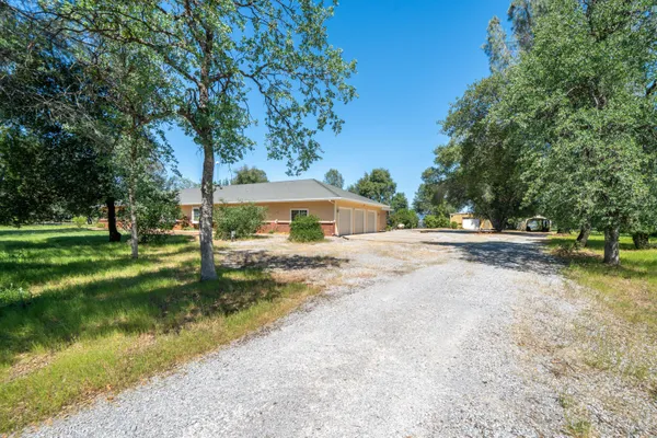 $820,000 | 16922 China Gulch Drive, Anderson, CA 96007