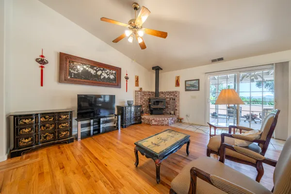 $820,000 | 16922 China Gulch Drive, Anderson, CA 96007