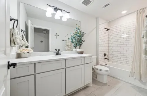 $699,500 | 2119 Parker Grove Drive, Manvel, TX 77578