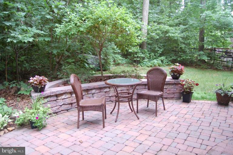 12101 North Walnut Branch Road Reston, VA 20194 - Photo 9 of 30 Exterior #4