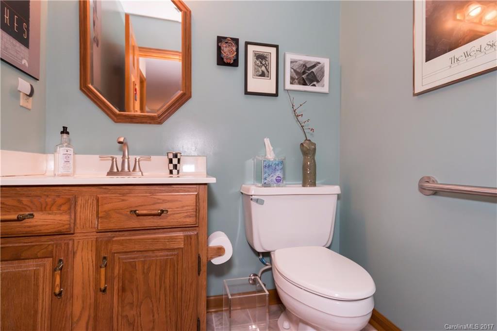 10113 Withers Road Charlotte, NC 28278 - Photo 16 of 23 Gallery Image 16