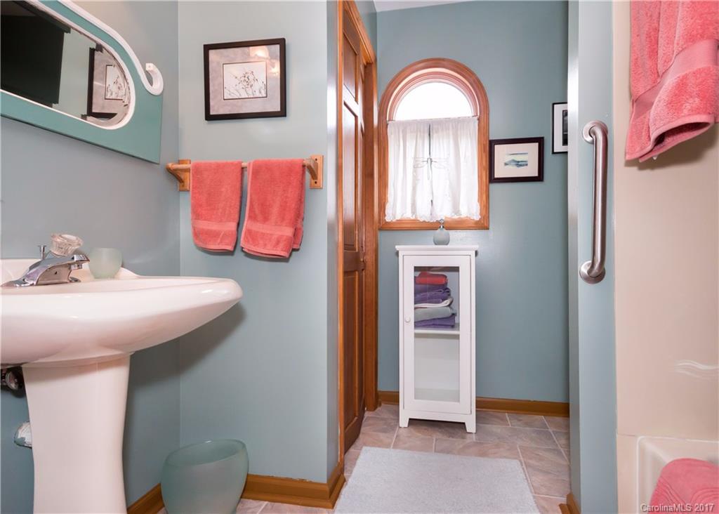 10113 Withers Road Charlotte, NC 28278 - Photo 19 of 23 Gallery Image 19
