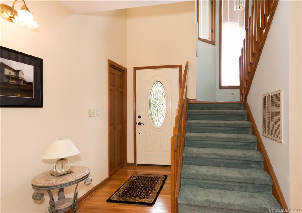 10113 Withers Road Charlotte, NC 28278 - Photo 3 of 23 Gallery Image 3