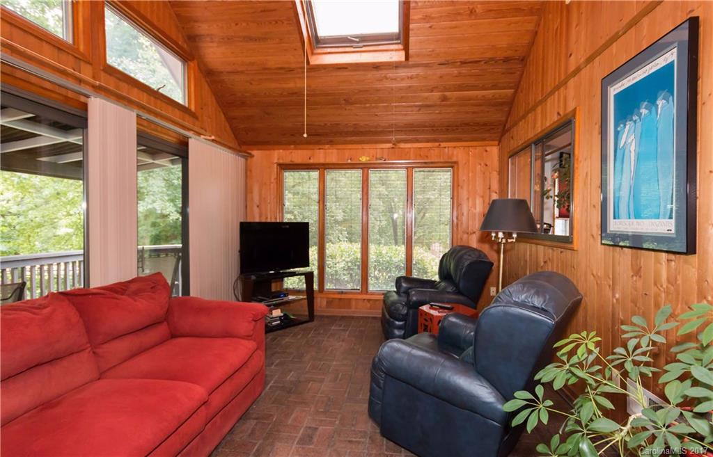 10113 Withers Road Charlotte, NC 28278 - Photo 8 of 23 Gallery Image 8