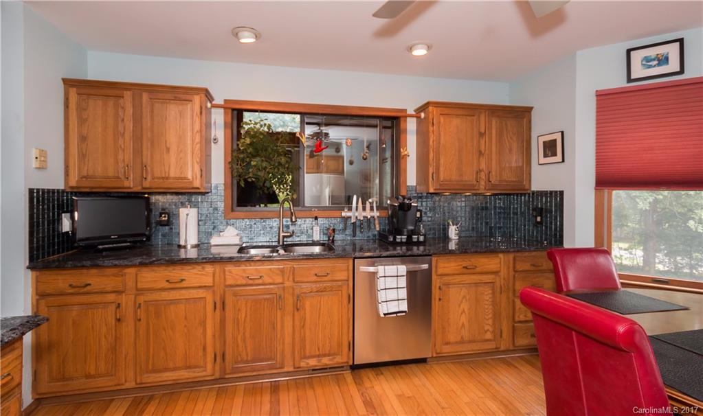 10113 Withers Road Charlotte, NC 28278 - Photo 10 of 23 Gallery Image 10