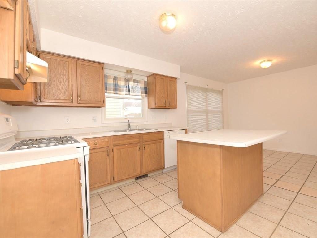 5035 Sylvan Road Indianapolis, IN 46228 - Photo 10 of 22 Gallery Image 10