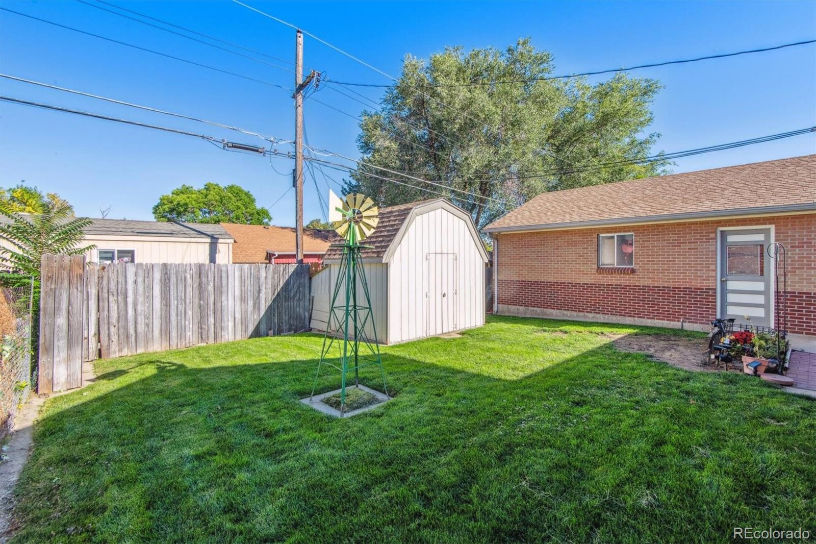 7090 Ruth Way Denver, CO 80221 - Photo 5 of 28 Gallery Image 5