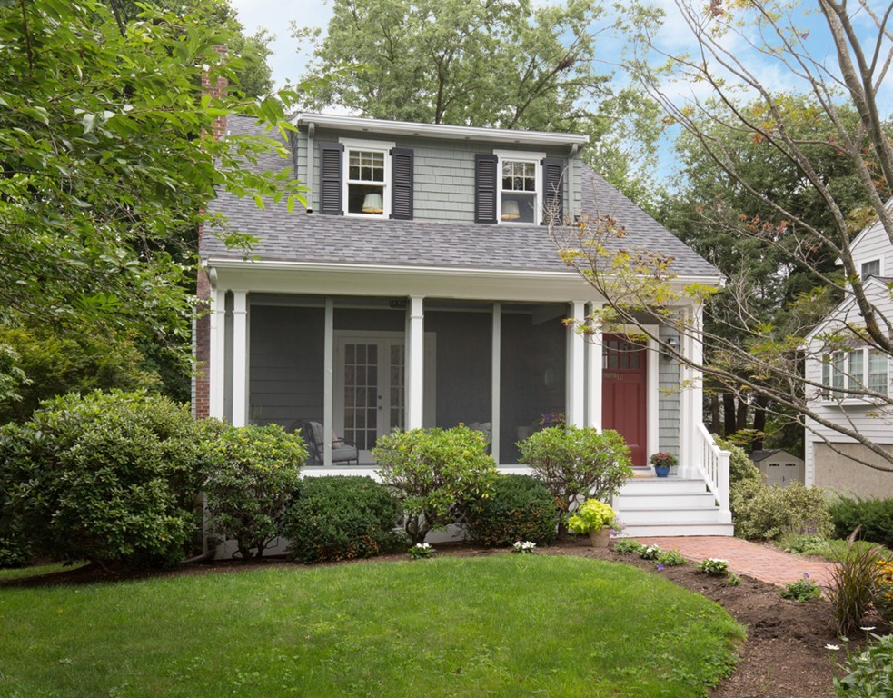 12 Eaton Road Lexington, MA 02420 - Photo 1 of 13 Gallery Image 1