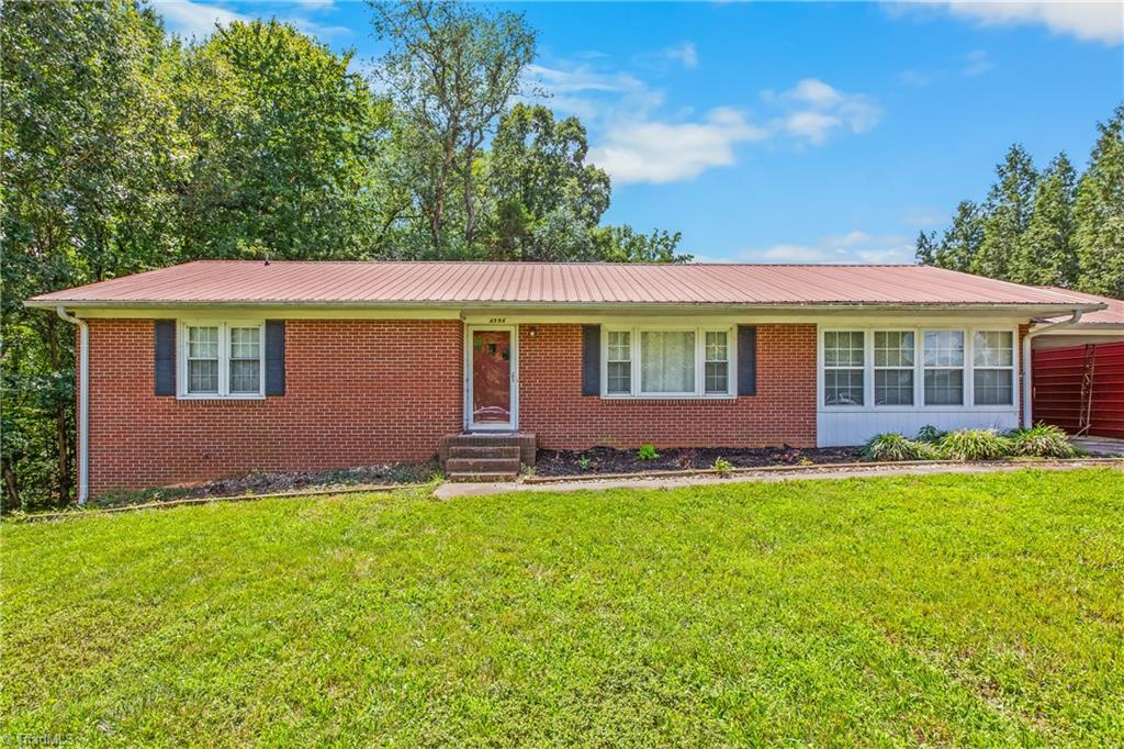 4994 Hampton Road Clemmons, NC 27012 - Photo 2 of 28 Gallery Image 2