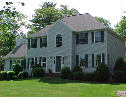 55 York Brook Road Canton, MA 02021 - Photo 2 of 16 Gallery Image 2
