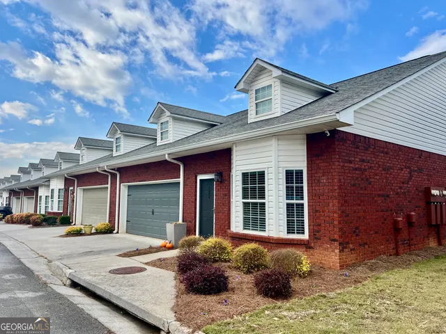 $254,500 | 122 Millers Lane, Calhoun, GA 30701