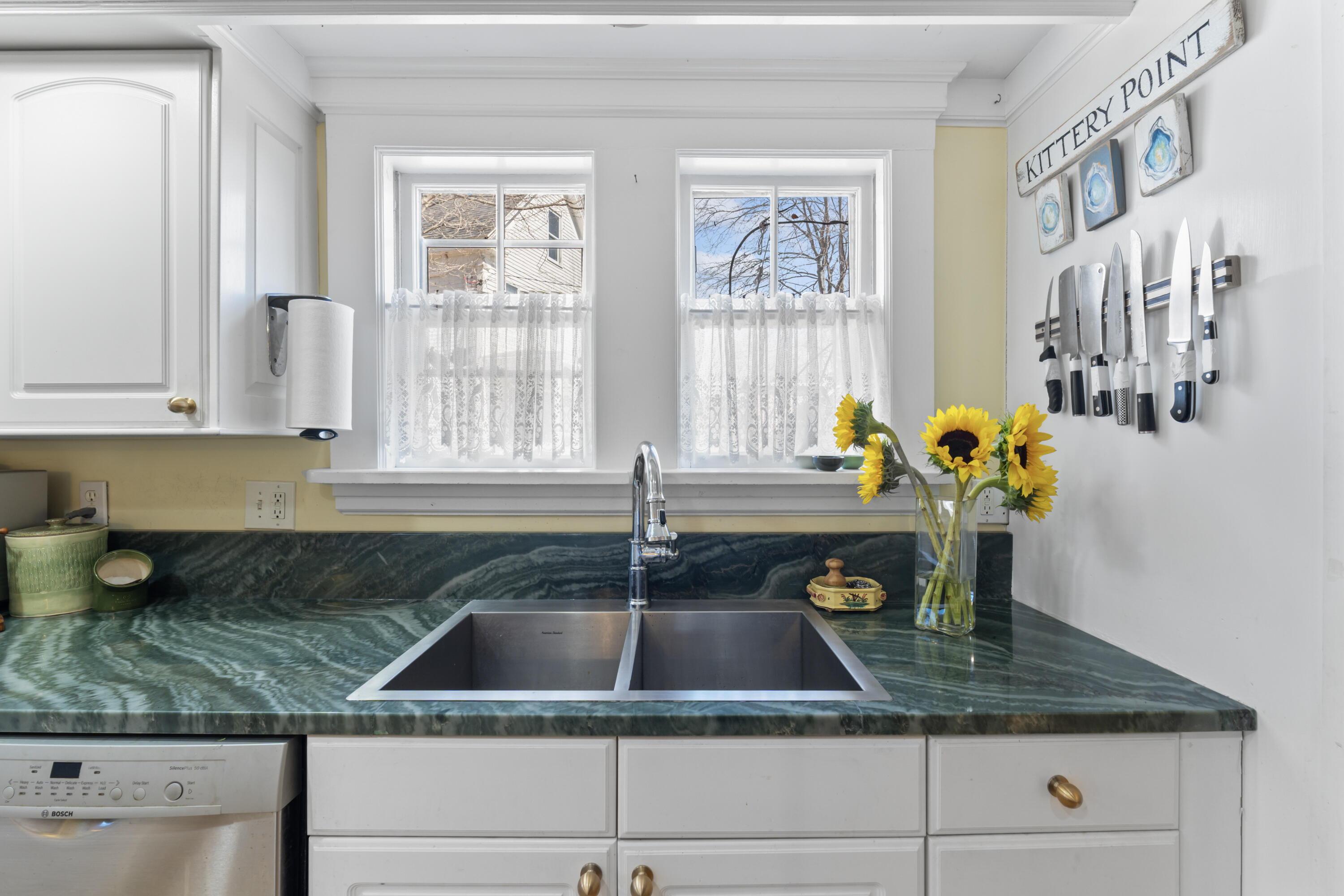 155 Pepperrell Road Kittery, ME 03905 - Photo 18 of 91 155 Pepperrell Rd