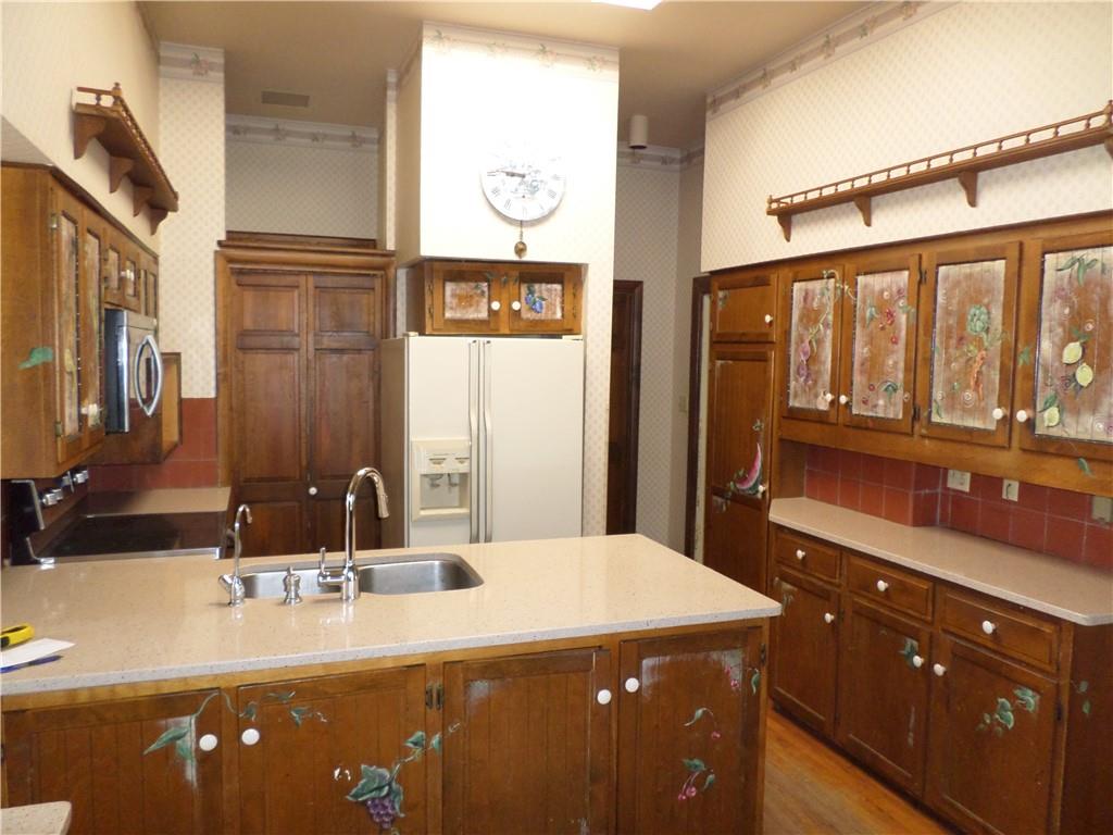 805 North 4th Street Atchison, KS 66002 - Photo 23 of 40