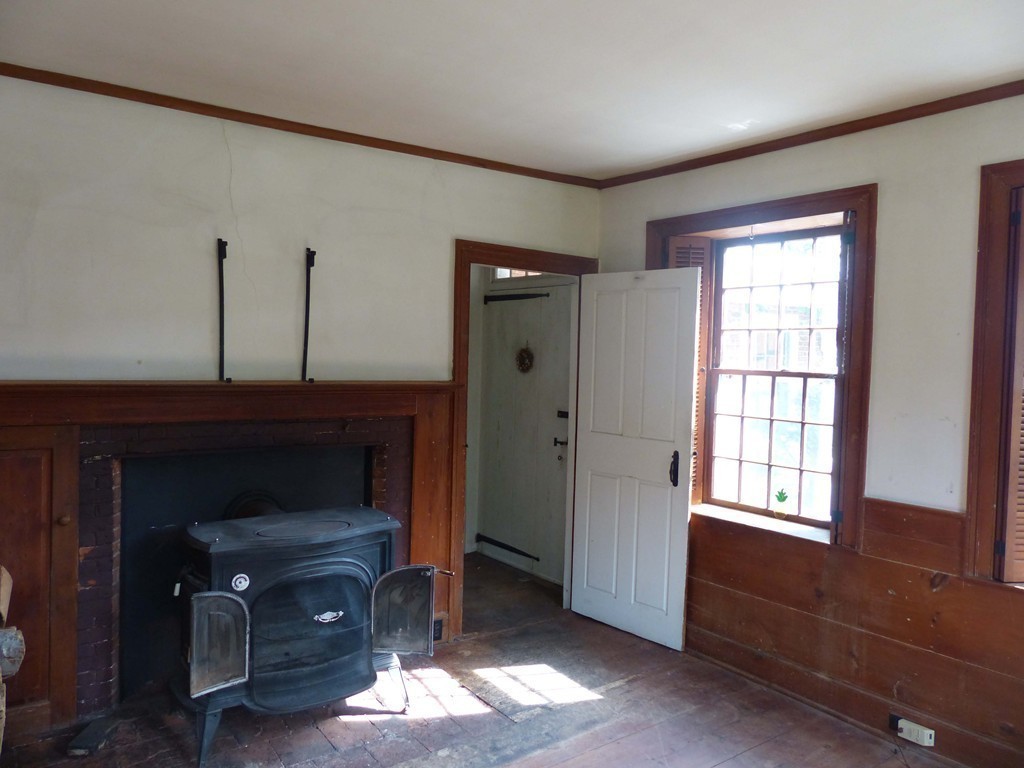 96 F Long Hill Road Bolton, MA 01740 - Photo 7 of 29