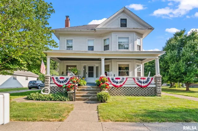 $240,000 | 116 East Main Street, Williamsville, IL 62693