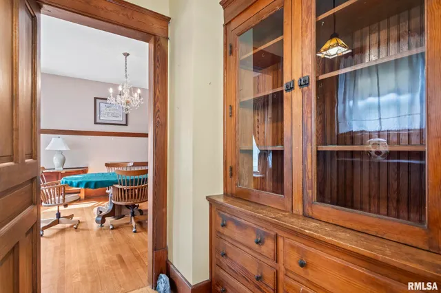 $240,000 | 116 East Main Street, Williamsville, IL 62693