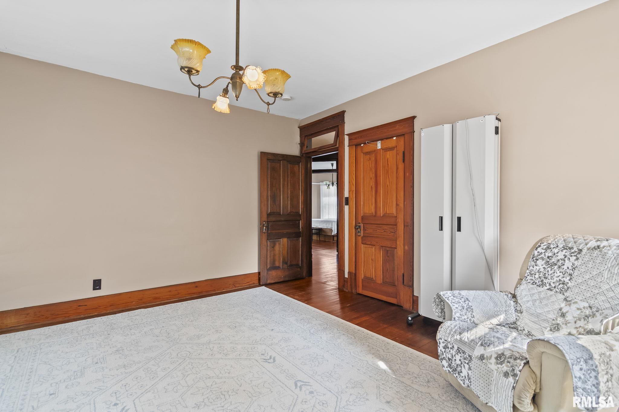 116 East Main Street Williamsville, IL 62693 - Photo 38 of 56