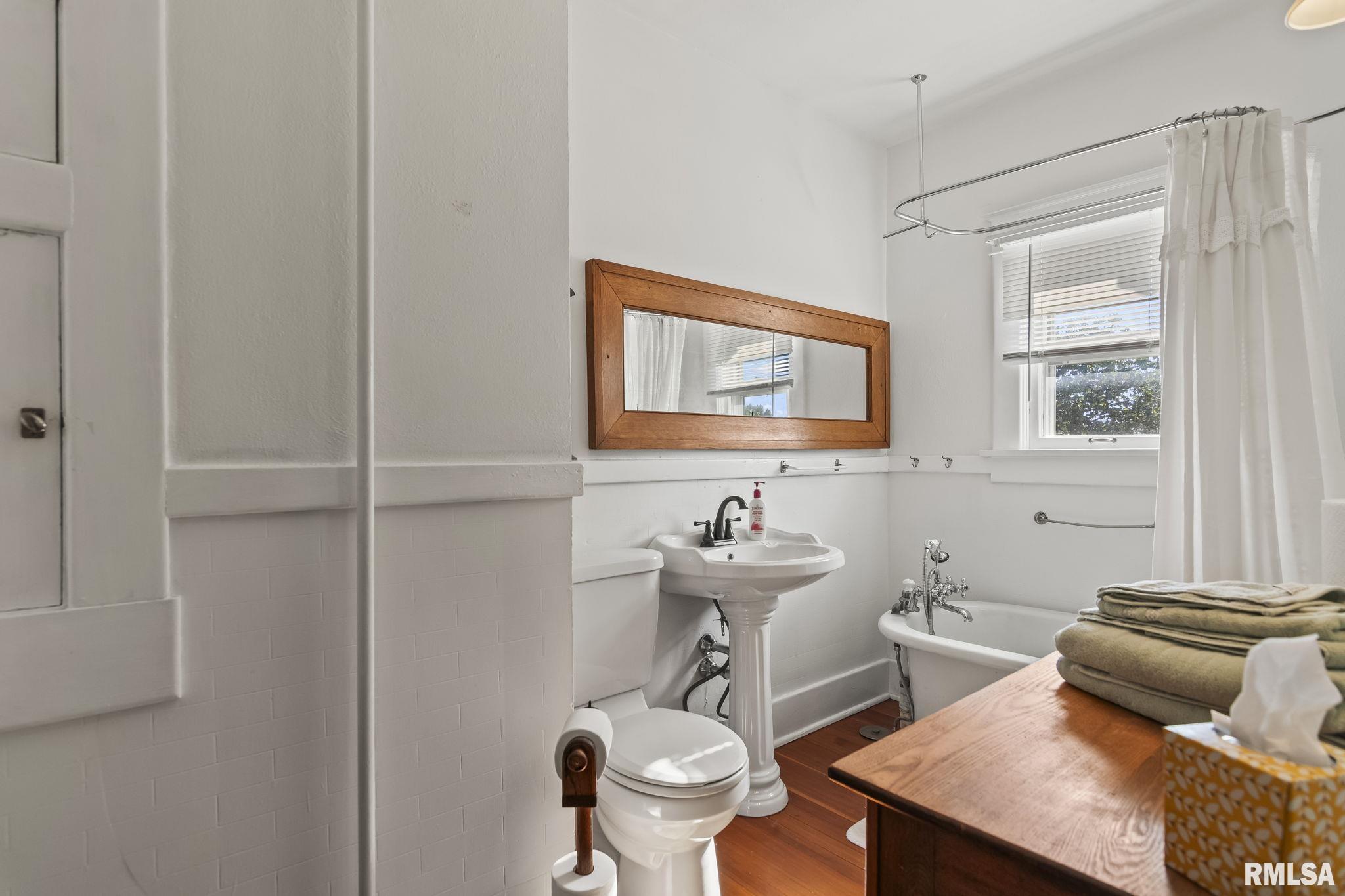 116 East Main Street Williamsville, IL 62693 - Photo 40 of 56