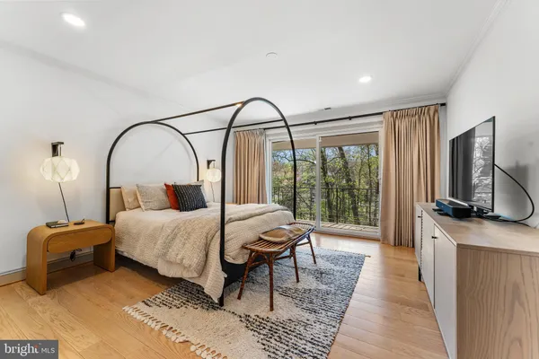 $8,300 | 2820 Ellicott Street Northwest, Washington, DC 20008