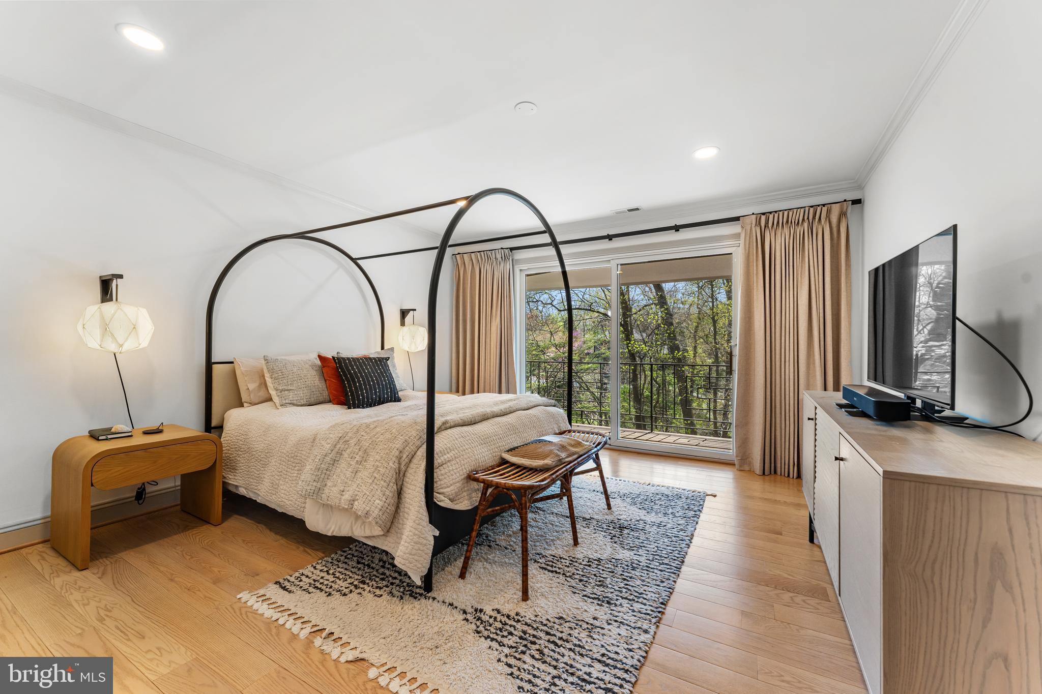 2820 Ellicott Street Northwest Washington, DC 20008 - Photo 17 of 43