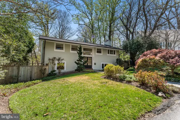 $8,300 | 2820 Ellicott Street Northwest, Washington, DC 20008