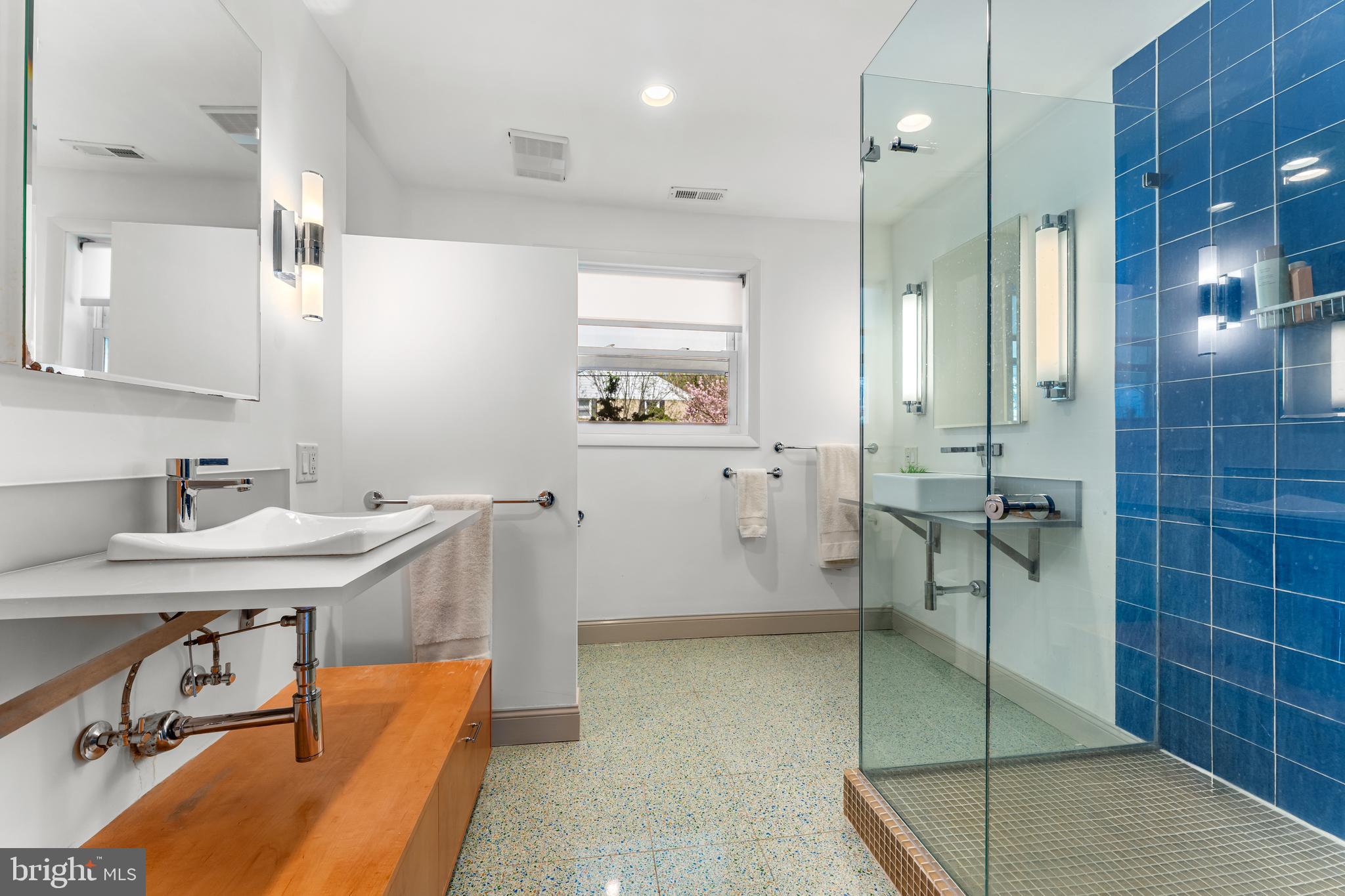 2820 Ellicott Street Northwest Washington, DC 20008 - Photo 22 of 43